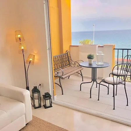 Beachfront Penthouse - Heated Jacuzzi, Bbq & Bikes Malaga